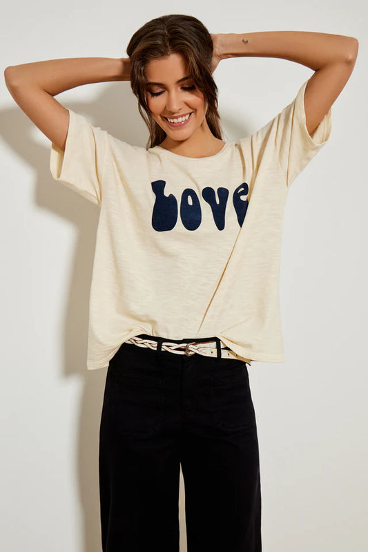 Camiseta LOVE ricotta